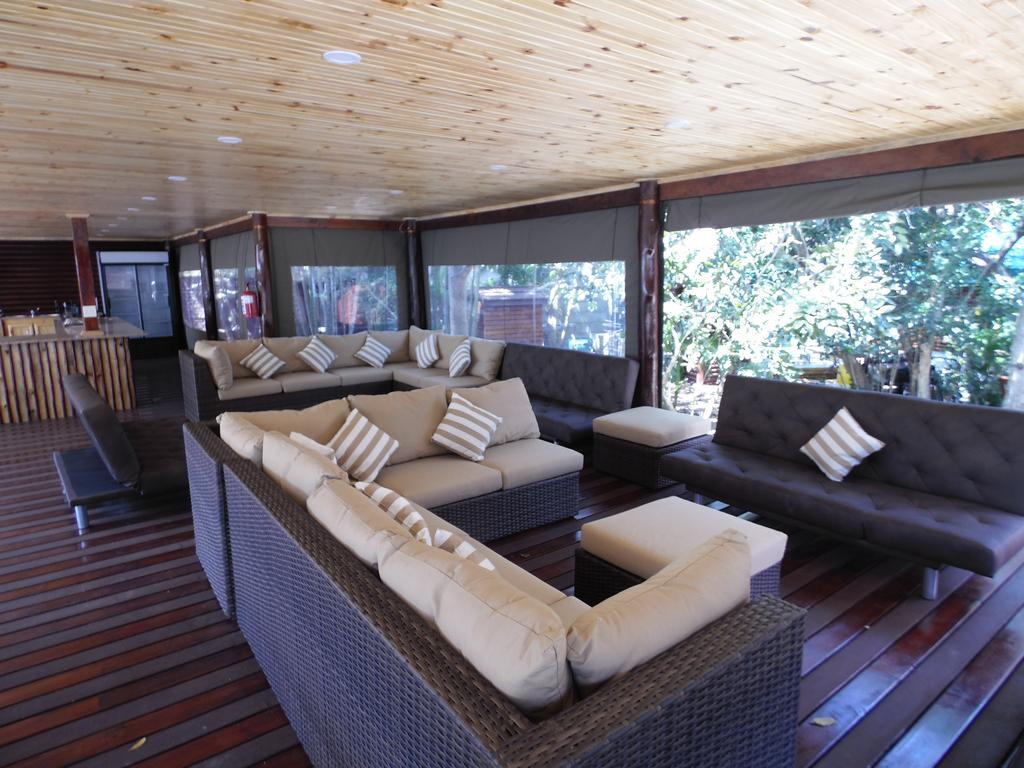 Urban Glamping Tranquil International Backpacking Village Saint Lucia Estuary 外观 照片