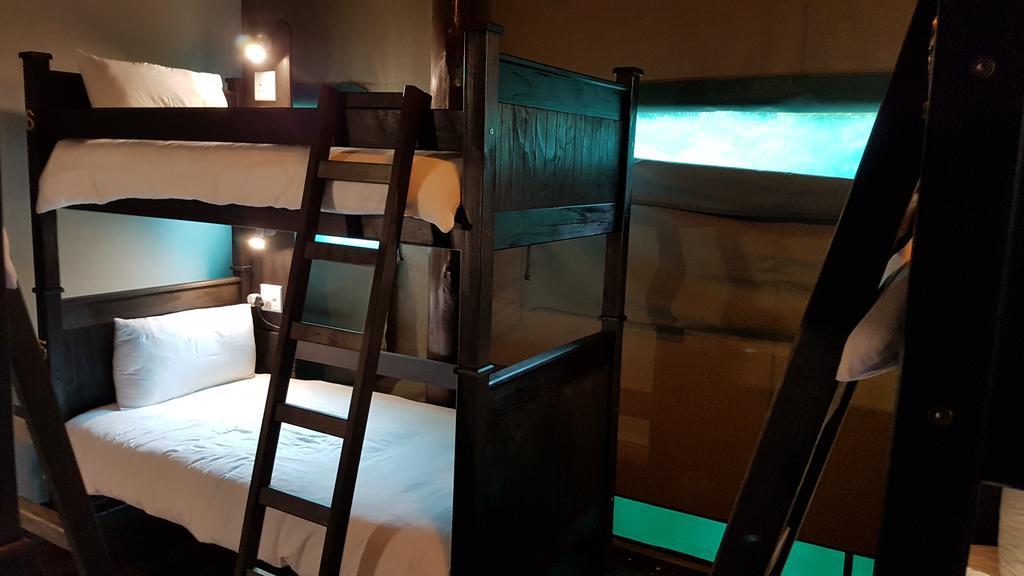 Urban Glamping Tranquil International Backpacking Village Saint Lucia Estuary 外观 照片