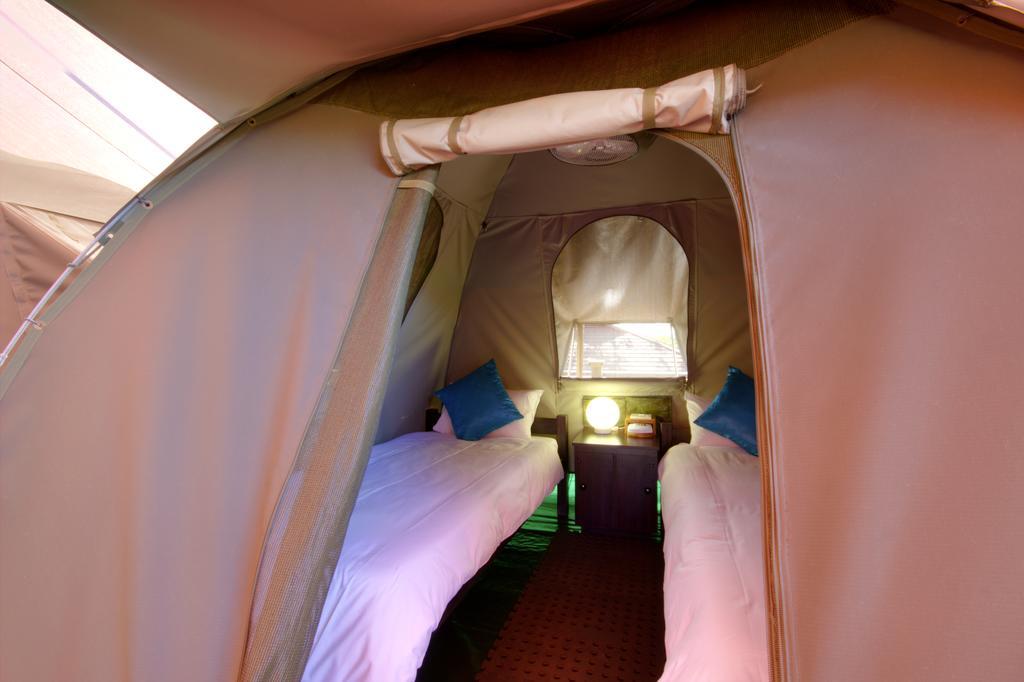 Urban Glamping Tranquil International Backpacking Village Saint Lucia Estuary 外观 照片