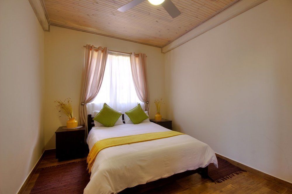 Urban Glamping Tranquil International Backpacking Village Saint Lucia Estuary 外观 照片